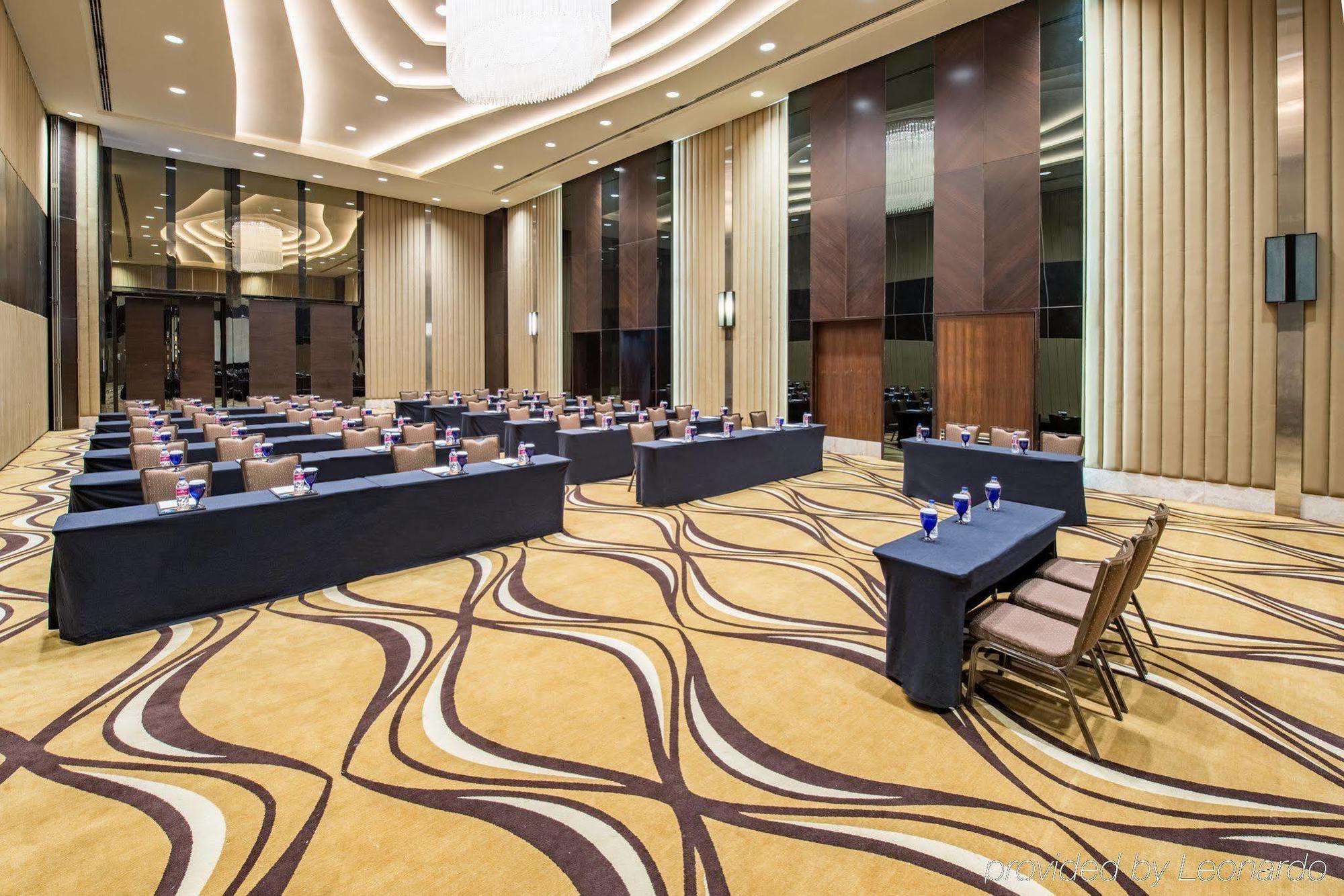Po Hotel Σεμαράνγκ Εξωτερικό φωτογραφία
